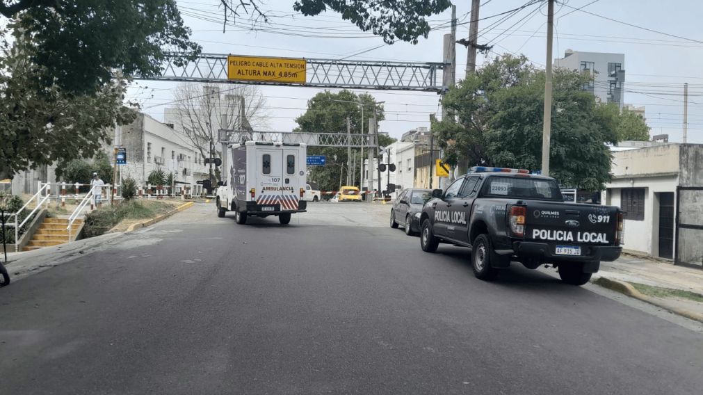 Un hombre se quit� la vida en las v�as del tren y hubo demoras en el servicio del Roca
