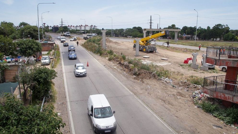 Contin�a el avance de la obra de la nueva traza del Acceso Sudeste