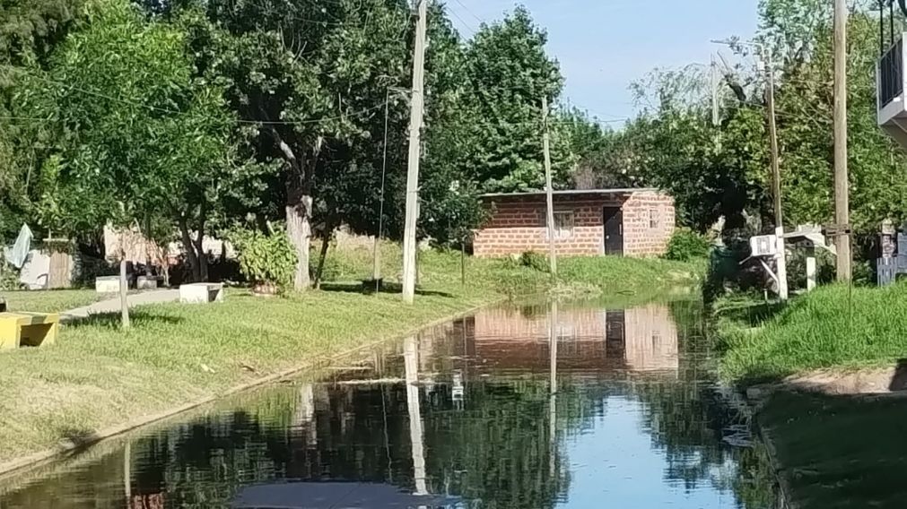 Ces� el alerta por crecida y el agua vuelve a su cauce