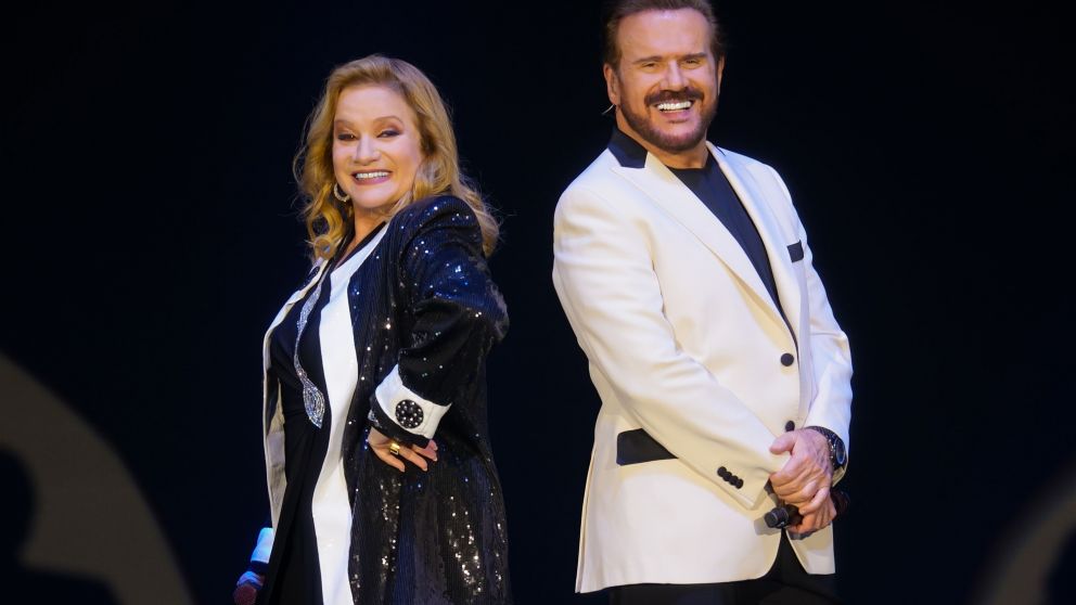 Pimpinela anuncia su gira argentina 2026 y comparte una charla íntima con la prensa