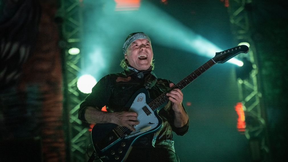 La Renga lanza su nuevo �lbum en vivo: "Solo hace falta un mundo para dar una vuelta"