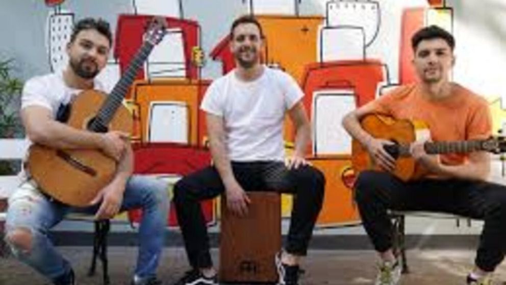 Dos Más Uno habló en exclusiva con El Canal de la Música: "Arrancamos una gira preciosa por el litoral"