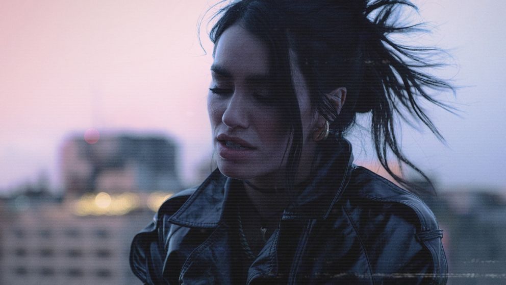 Netflix revel� detalles de "LALI: la que le gana al tiempo", el documental m�s esperado de la artista