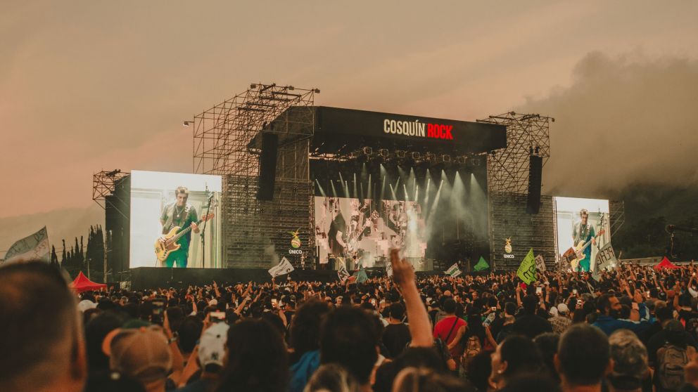Cosquín Rock 2026 revela su grilla día por día con Fito Páez, Lali, Trueno, Babasónicos y más