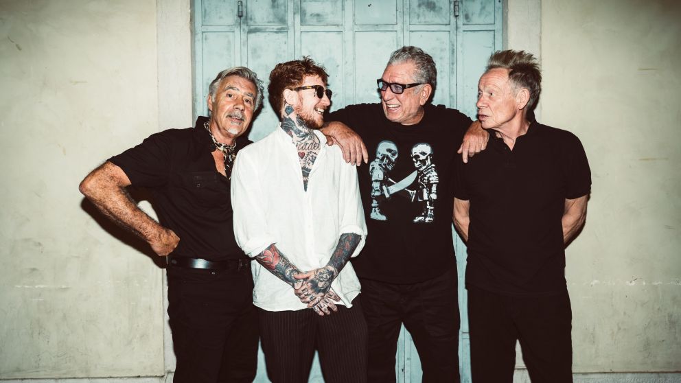 Sex Pistols reprograma su show en Buenos Aires por problemas de salud de Steve Jones