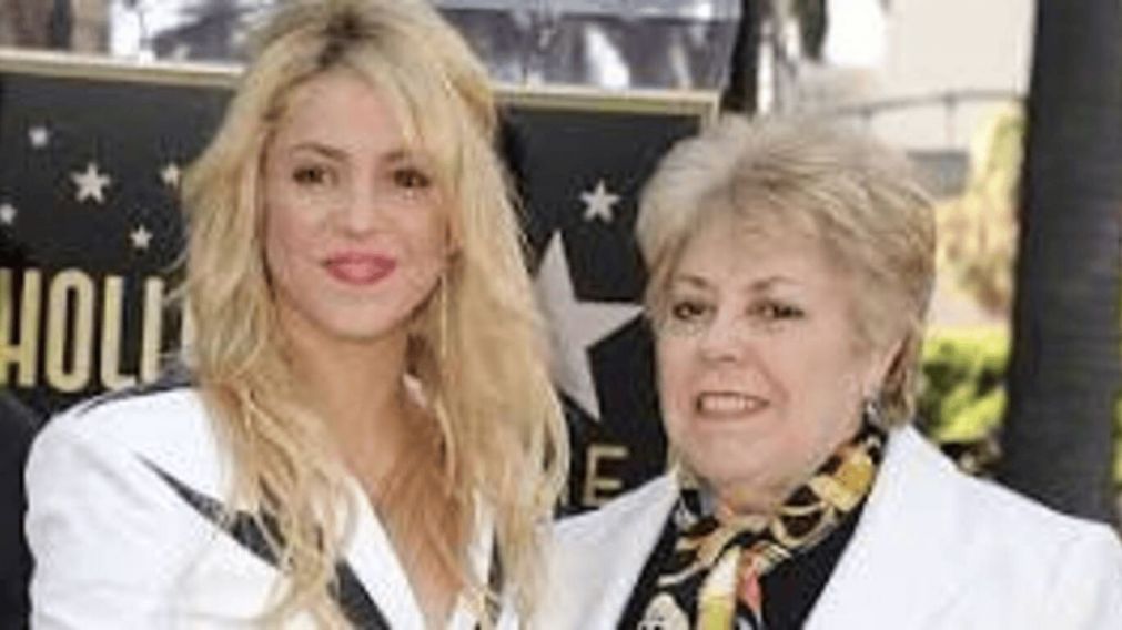 Shakira y su madre conquistaron las redes con un tierno momento viral: "Mira qué lindo, te queda superbrillante mamá"