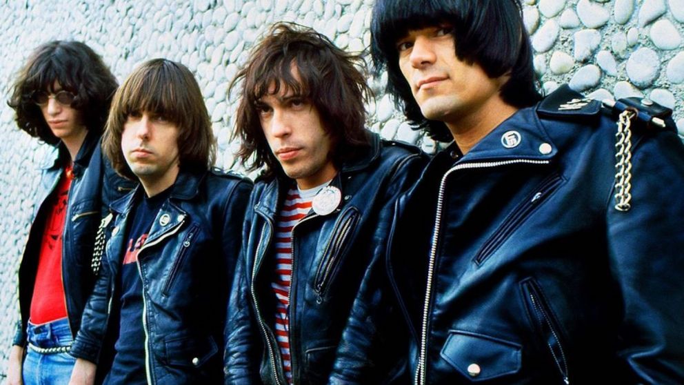 Cuáles son los 5 albúmenes más importantes y que marcaron la historia del pop punk, según Rolling Stone.