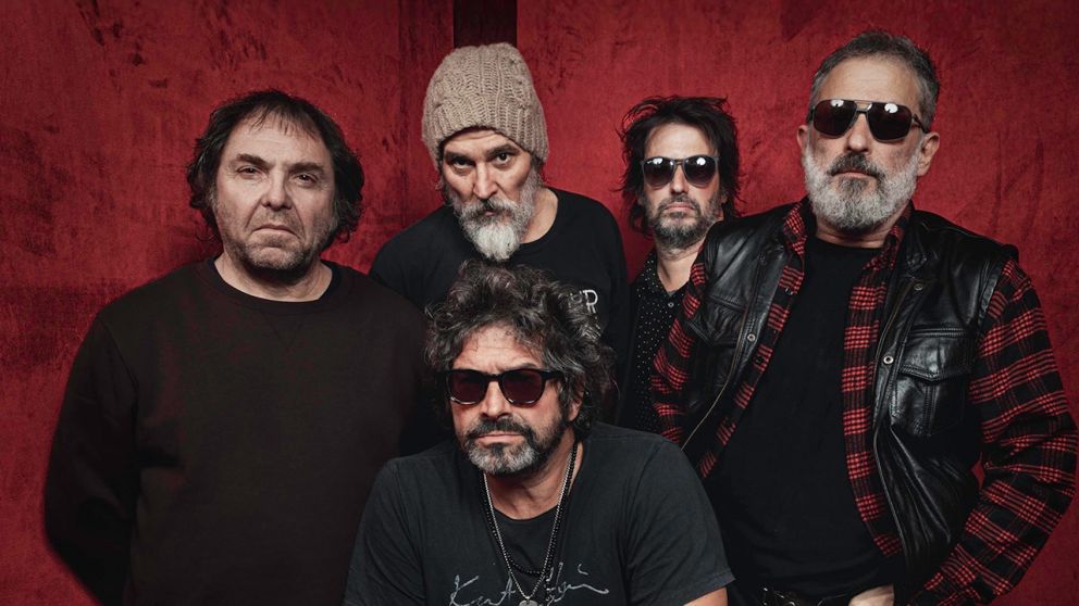 Los Caballeros de la Quema lanzan "Otro día en la oficina" y anuncian disco nuevo tras 25 años