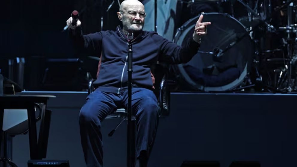 Phil Collins fue operado y su estado de salud generó preocupación: su entorno desmintió rumores