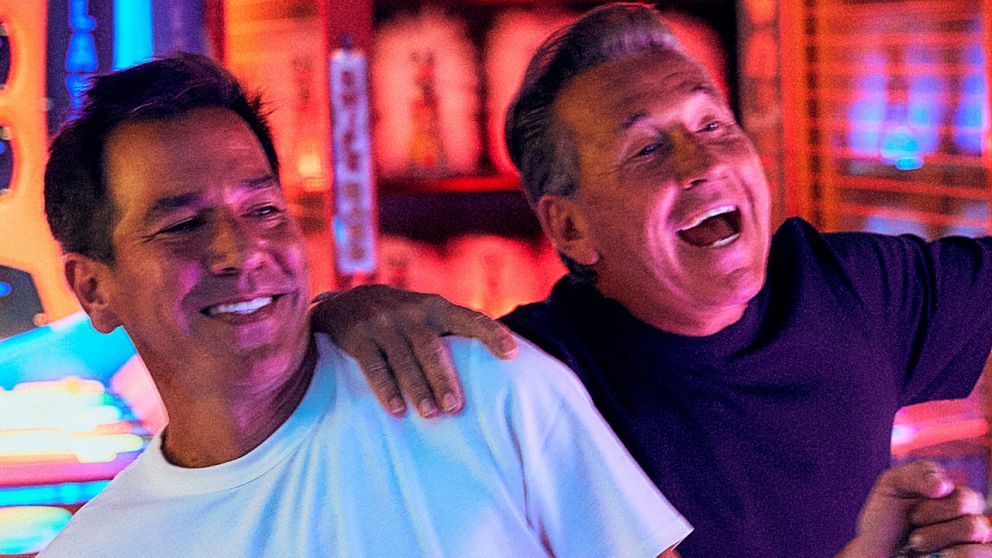 Ricardo Montaner y su hijo Héctor graban por primera vez juntos "Lo que te dé la gana"