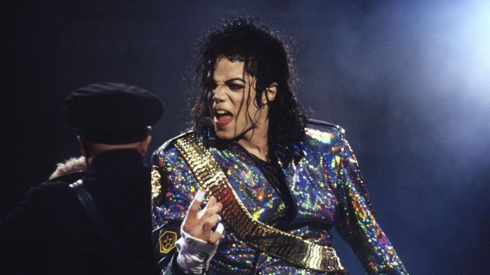La película de Michael Jackson reprograma su estreno y suma polémica antes de llegar a los cines