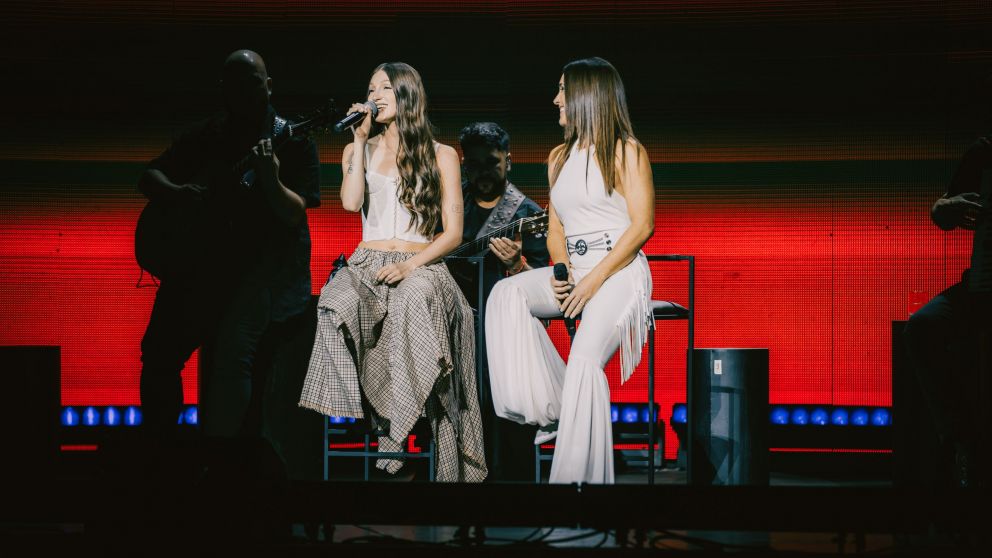 Soledad Pastorutti respondió con altura a un viejo tuit de Yami Safdie en su contra: "Ódiame por piedad"