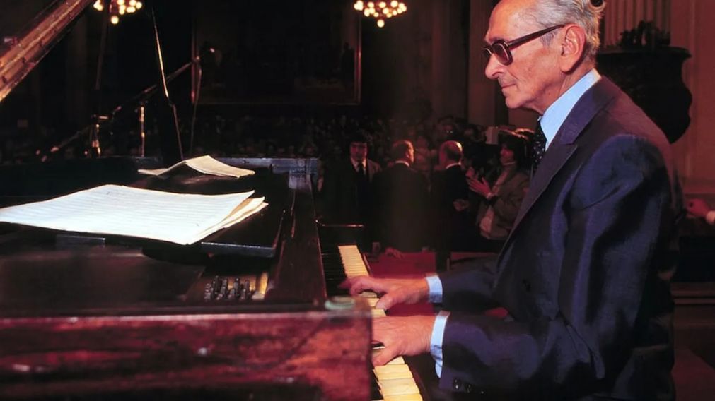 ¿Por qué se invoca a Osvaldo Pugliese como cábala antimufa?