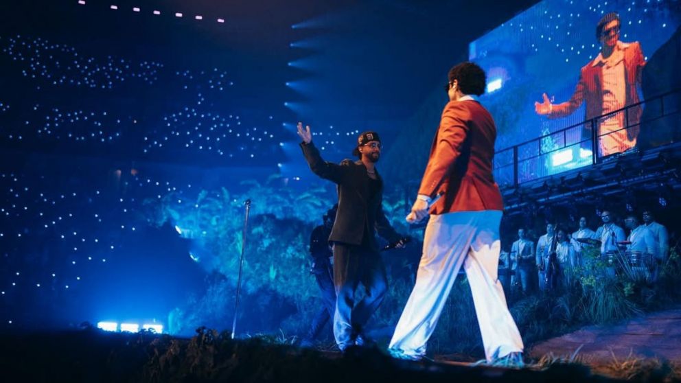 Mora y Eladio Carrión sorprendieron junto a Bad Bunny en Puerto Rico y se preparan para sus shows en Argentina