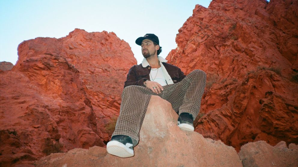 Maxi Espindola presenta "Amor sincero", un paso clave en su nueva etapa