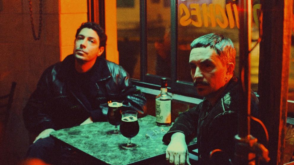 "En la moto": Emmanuel Horvilleur y Julián Kartun juntos por primera vez en una canción