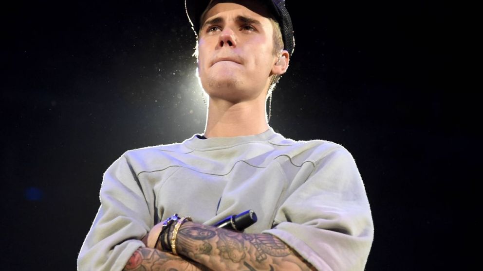 Justin Bieber convirti� sus discusiones con periodistas en canciones: as� suena SWAG, su nuevo �lbum