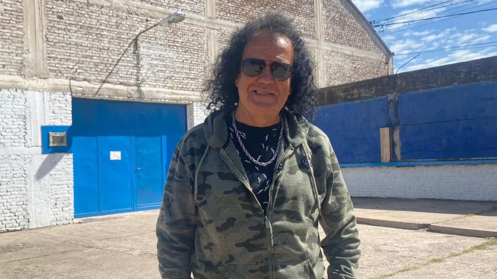 El cuarteto de luto: dolor por la muerte que golpea a La Mona Jiménez