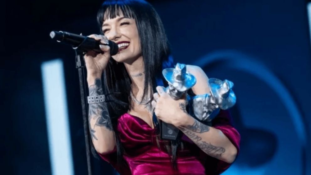 La Joaqui celebra sus Premios Gardel 2025 y envía un mensaje claro: "Ya no me siento presa por quien soy"
