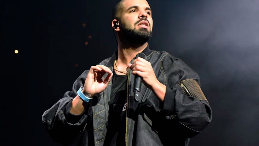 Drake fue N°1 en Reino Unido con "One Dance" durante 11 semanas, marcando un hito histórico