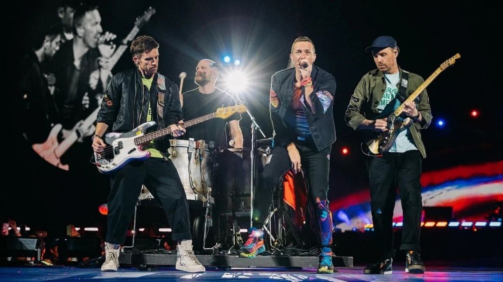 Coldplay anuncia "feelslikeimfallinginlove", el primer sencillo de su próximo álbum "Moon Music"