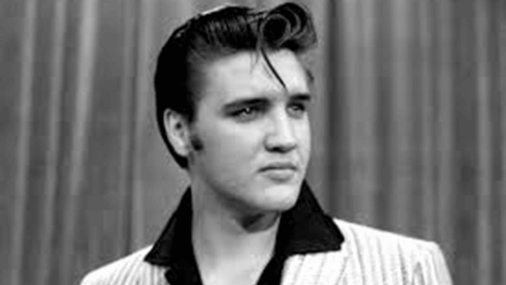 "Rock-A-Hula Baby" y "Can't Help Falling in Love": el doble éxito de Elvis que fue #1 en Reino Unido