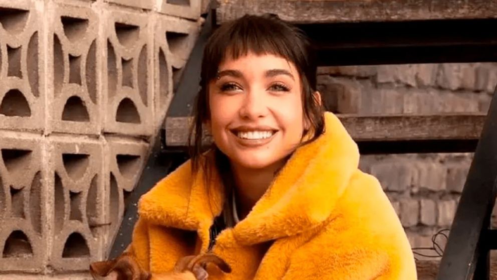 Maria Becerra cre� una cuenta para promover la adopci�n de perritos rescatados tras el temporal en Buenos Aires