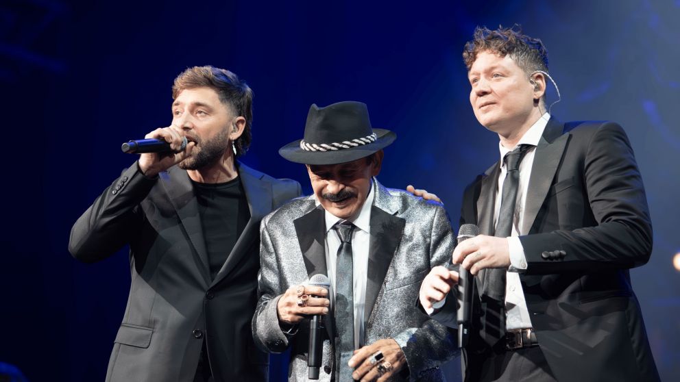 FOTOS: Emanero deslumbr� en el Movistar Arena con grandes invitados como Luciano Pereyra, L-Gante, �ngela Leiva y m�s