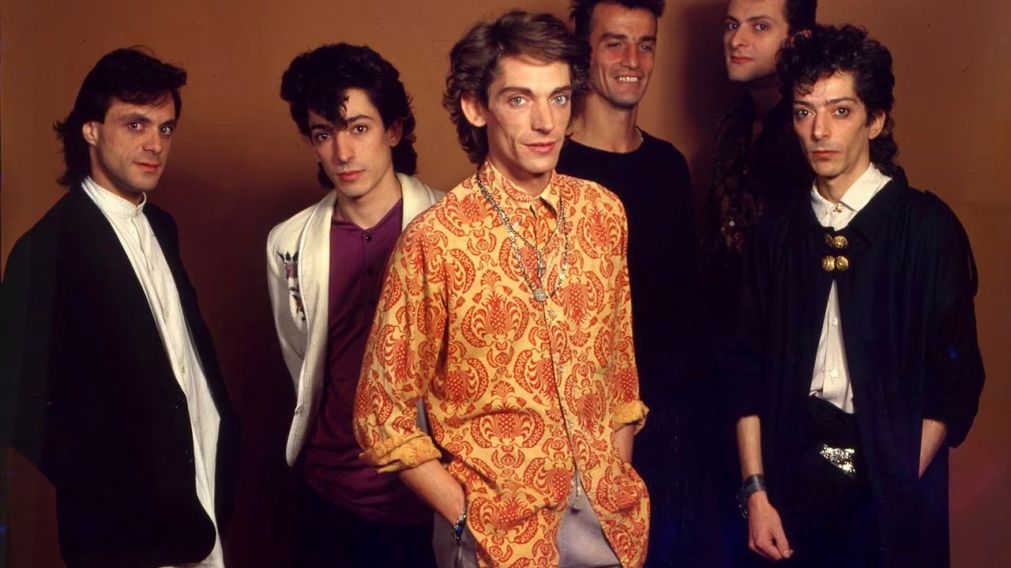 Virus, Fito Páez y Sui Generis: Historias Detrás de sus Canciones