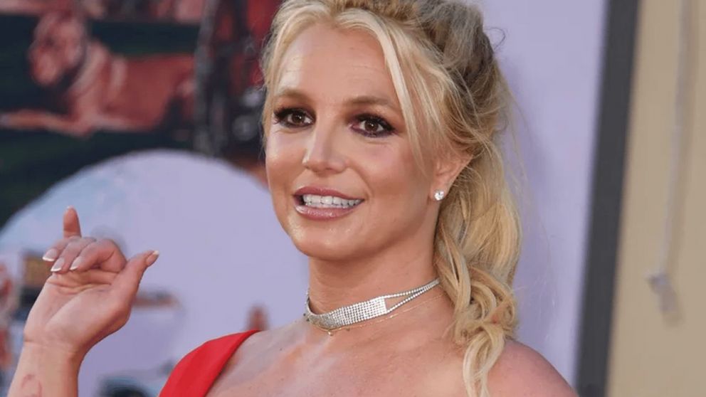 Britney Spears se cambia el nombre a Xila María River Red y anuncia que se muda oficialmente a México