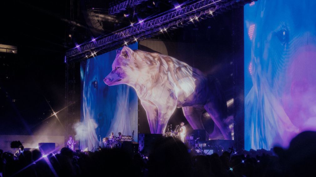 Shakira lidera las giras latinas con ingresos récord en 2025