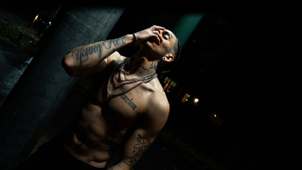 KHEA regresa al R&B con "Dices" y anticipa un nuevo EP