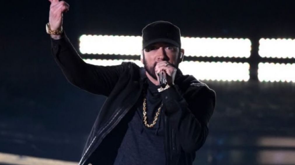 Eminem fue N°1 en EE.UU. con "The Marshall Mathers LP", su disco más polémico y exitoso