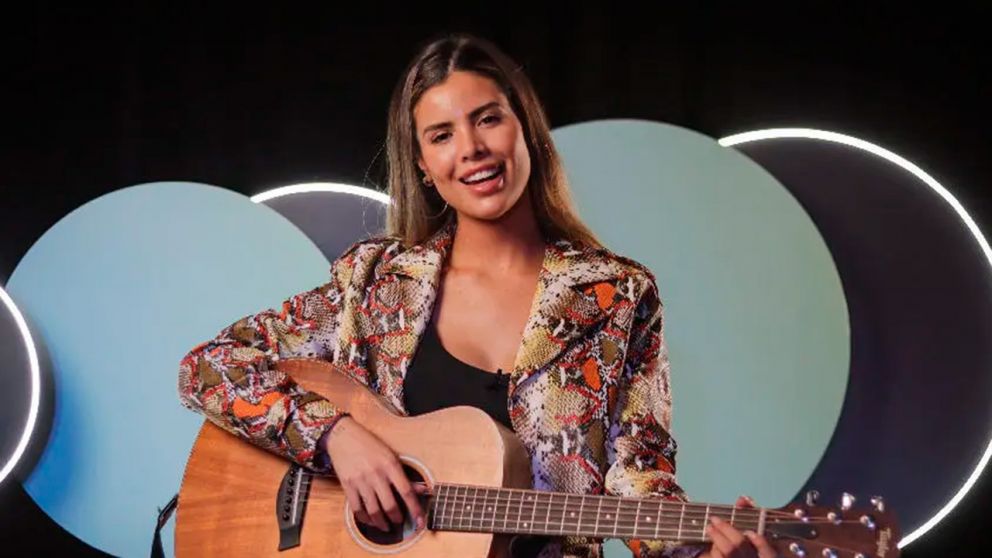 De cantar con MYA, Q�Lokura y Yami Safdie a ser acusada de contrabando: investigan a Valentina Olgu�n por usar los CUIT de cinco gobernadores