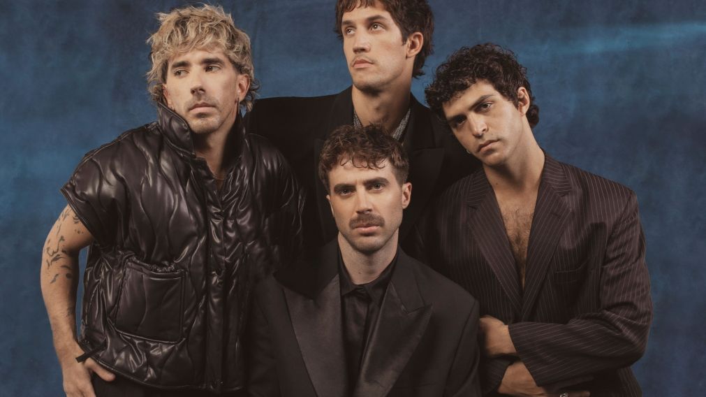 Silvestre y la Naranja estrenó su nuevo álbum "ALTER EGO"
