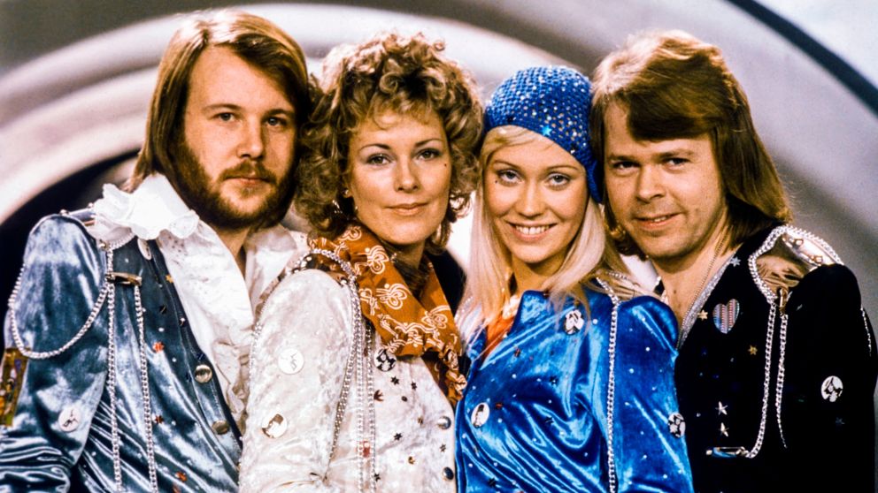 En 1973, ABBA lanz� "Ring Ring", su primer hit internacional
