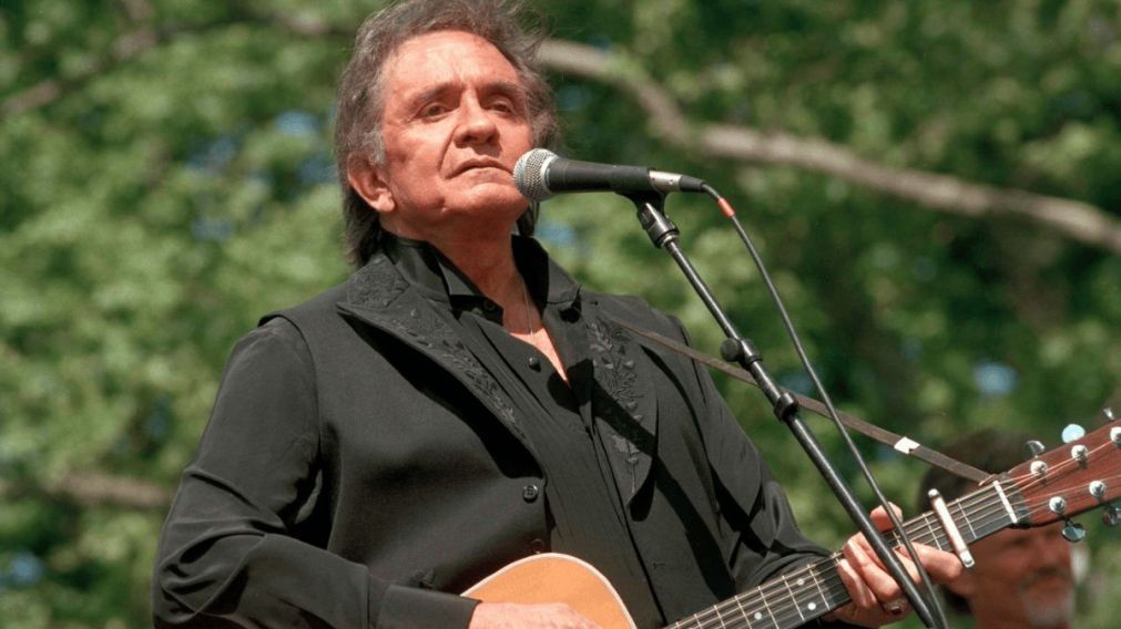 "I Walk the Line": el primer #1 de Johnny Cash que nació en Alemania y conquistó al country en 1956