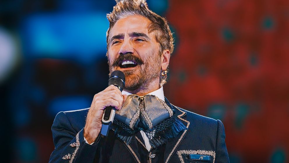 Alejandro Fernández rinde tributo desde México con "Un Millón de Primaveras (En Vivo)"