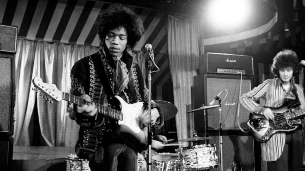 En 2013, un inédito de Jimi Hendrix debutó en el Nº2 del Billboard 200