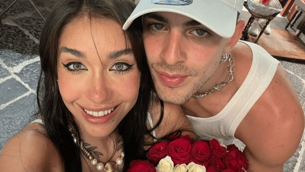 María Becerra celebró su cumpleaños "a la luz de las velas" con J Rei