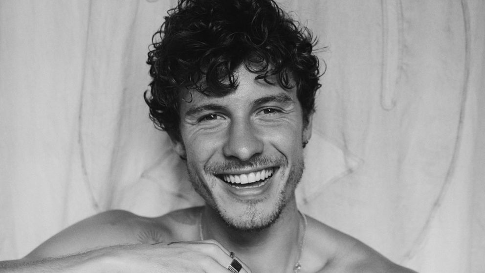 Shawn Mendes en Buenos Aires: recorrió San Telmo antes del Lollapalooza y comenzó a seguir a Tini Stoessel