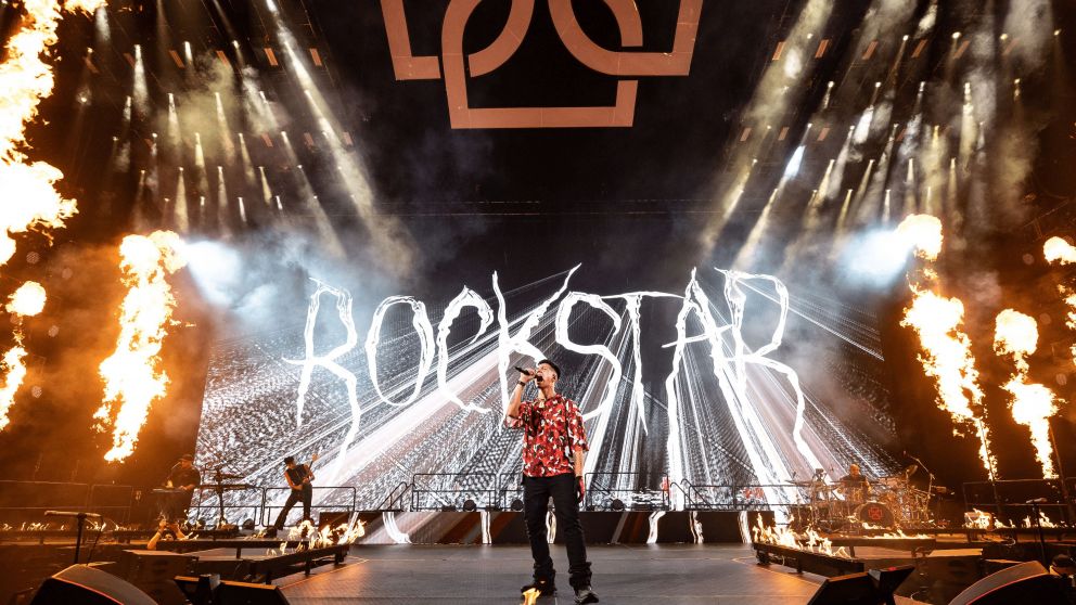 Fotos: Duki desat� la locura en Buenos Aires con el inicio de su gira mundial y un gesto solidario