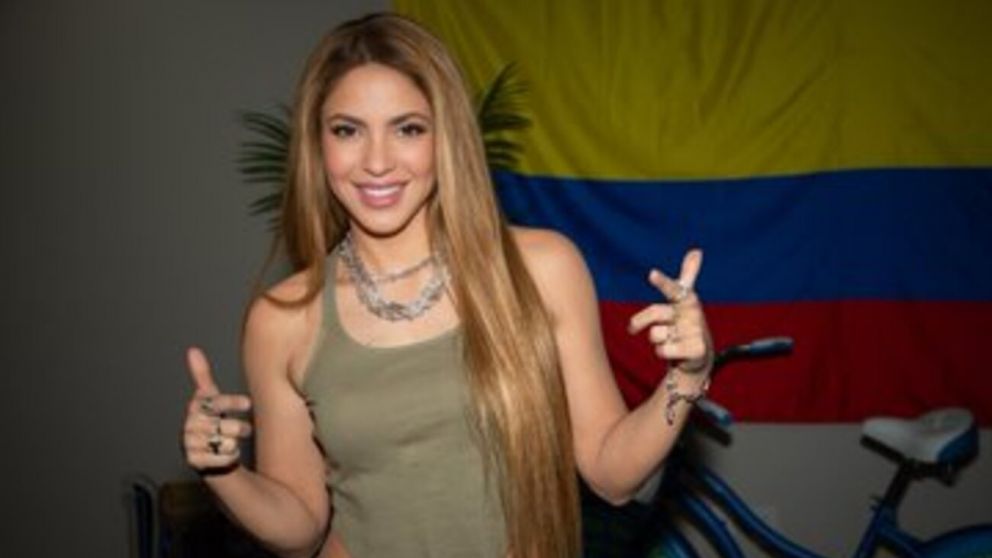 Shakira camuflada en el Carnaval de Barranquilla para no ser reconocida y poder dejarle un mensaje a sus hijos