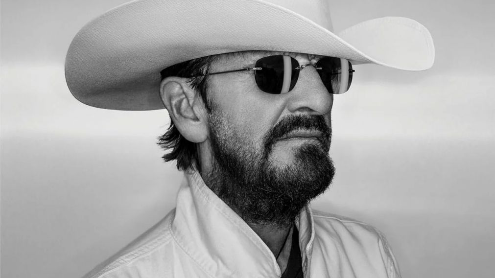 Ringo Starr alcanzó el #1 en 1974 con "Your Sixteen"