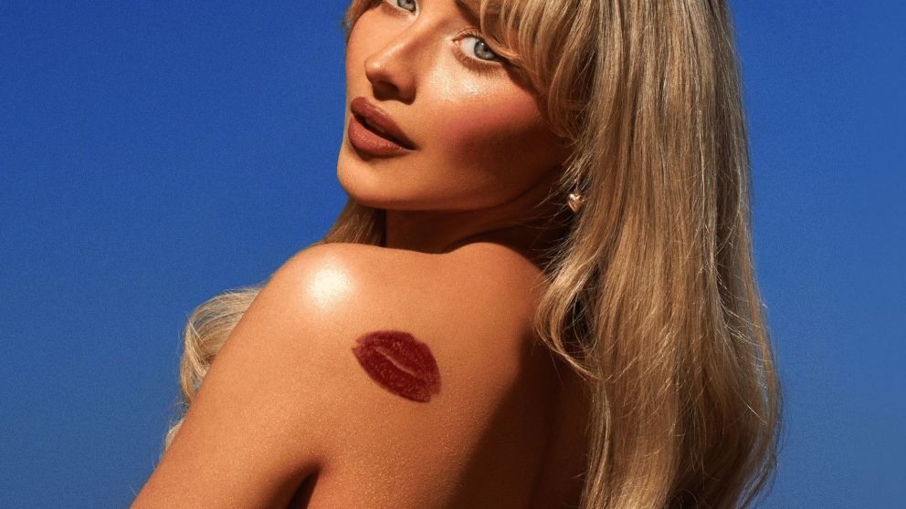 ¿Sabrina Carpenter ahora es la cara de una marca de belleza?