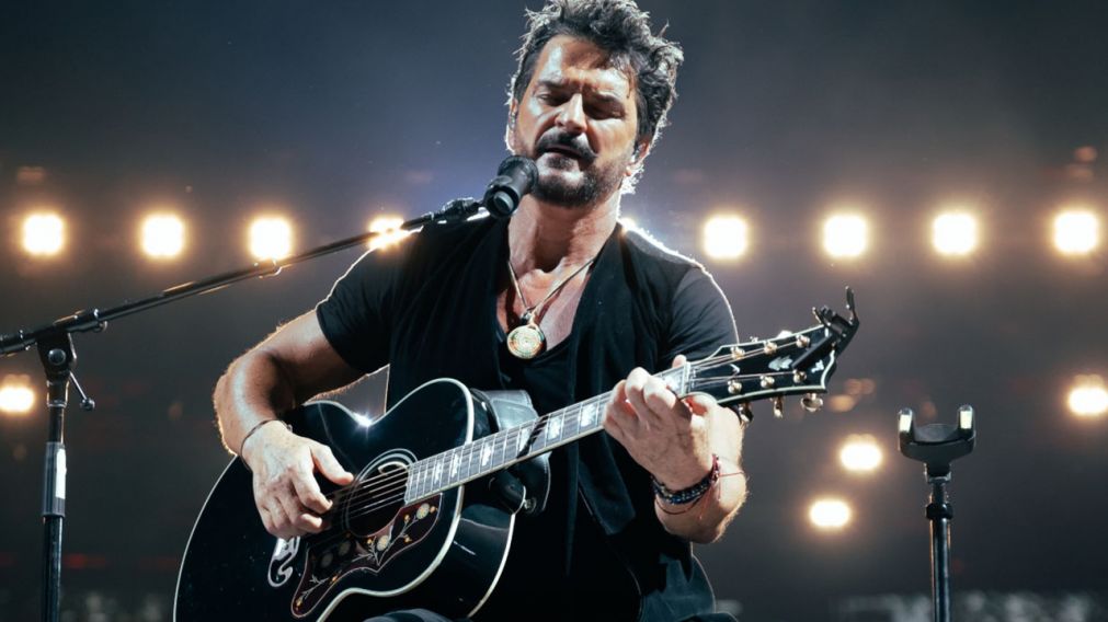 Ricardo Arjona estrenó "Seco": un álbum íntimo con el emotivo protagonismo de su hija Adria en el videoclip de "Mujer"
