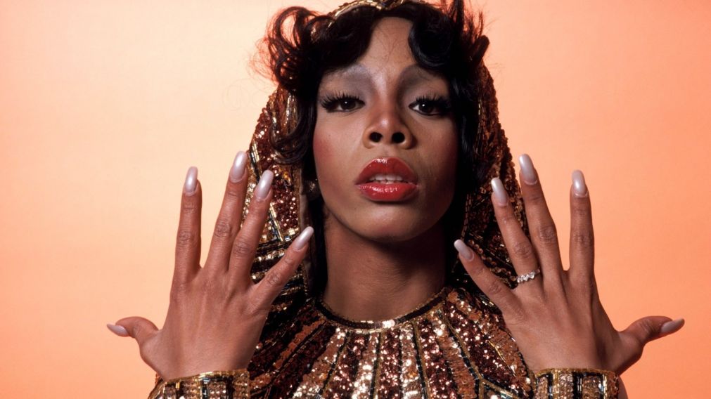 Donna Summer: La voz que definió la era disco desde 1948