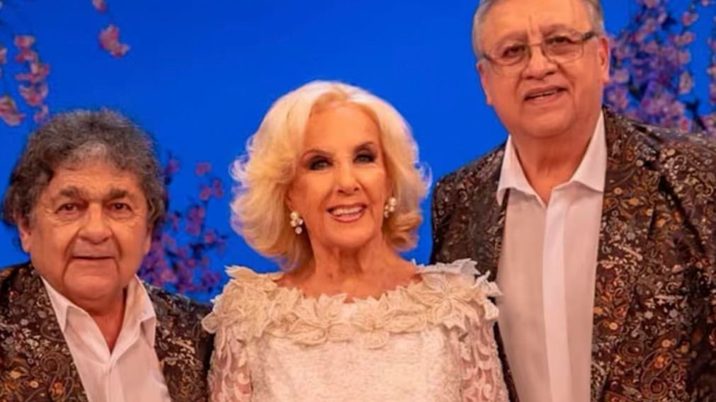 Mirtha Legrand brilló bailando con Los Palmeras: "Los adoro, son santafesinos como yo"