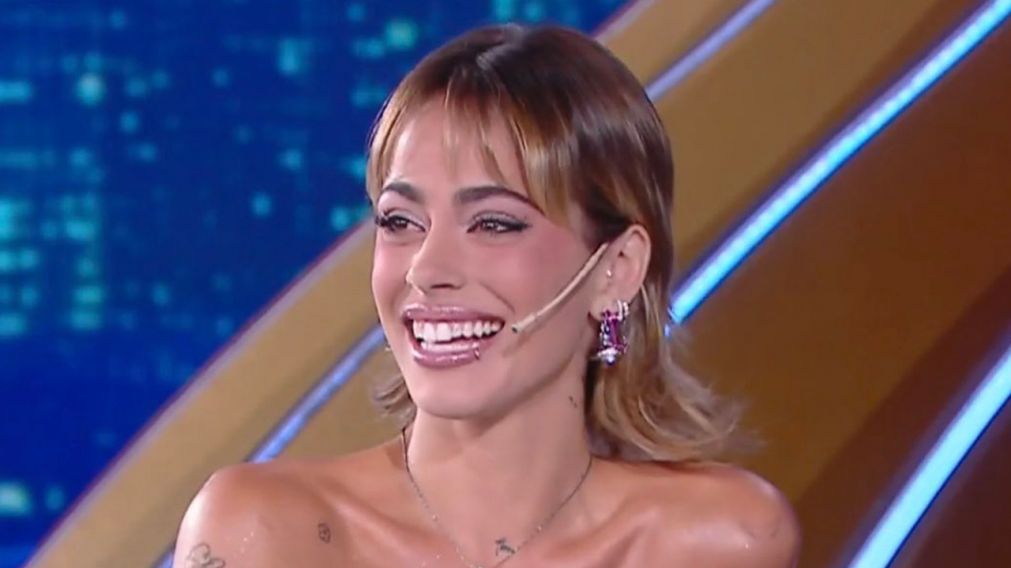 "Va a ser una locura": Tini Stoessel anunció su regreso a los escenarios en Susana Giménez