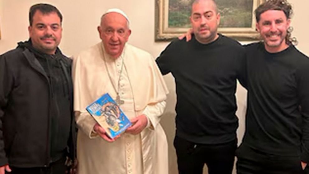 A 20 años de Cromañón: el papa Francisco recibió a Pato Fontanet en el Vaticano